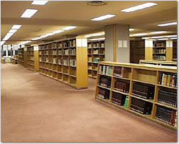 メディアセンター／図書館