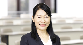 宇井 彩子 宇井 彩子