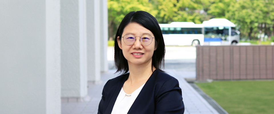 李　寧