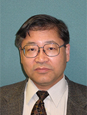 西田友是東京大学名誉教授を客員教授
