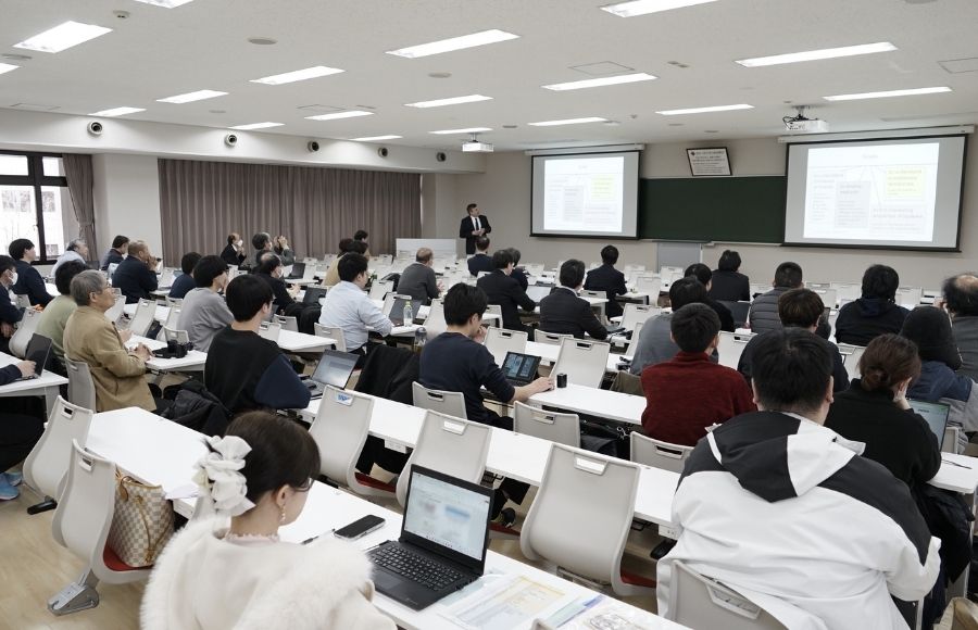 バイオミメティクスセンター設立記念講演会1