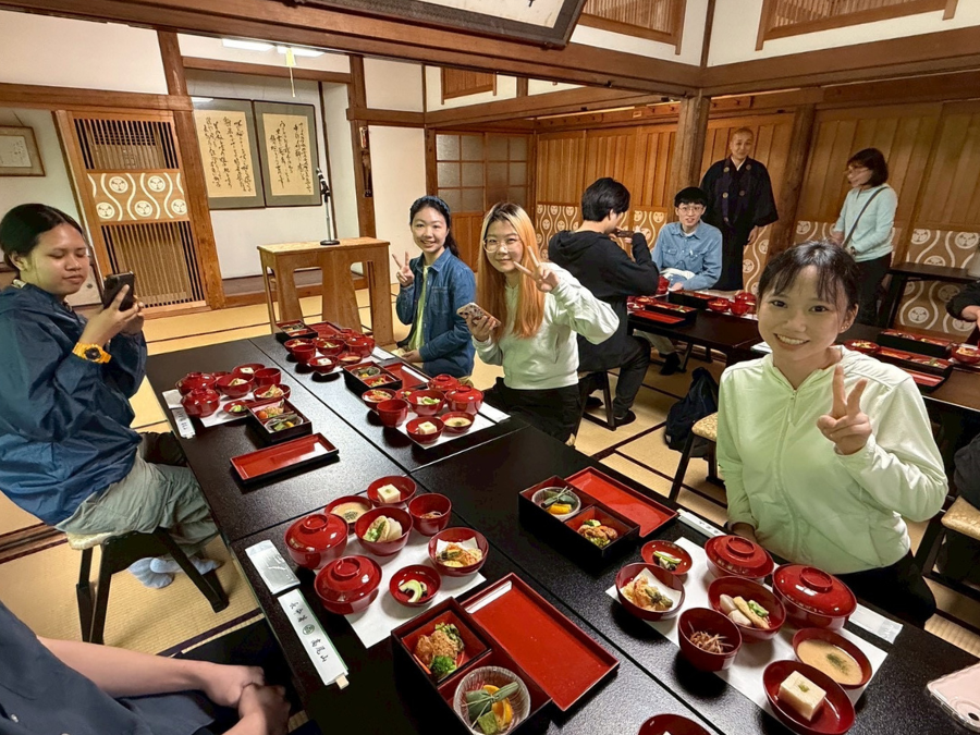 食事2